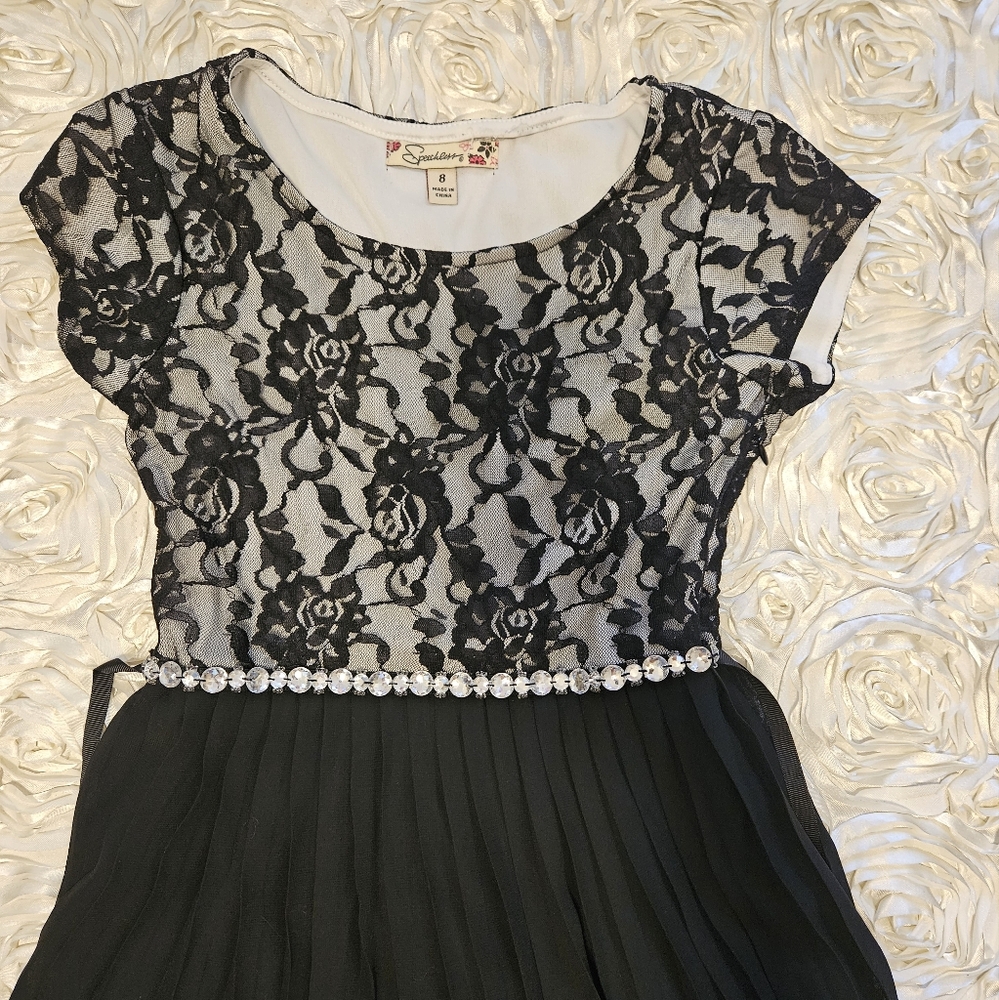Speechless girls dress size 8